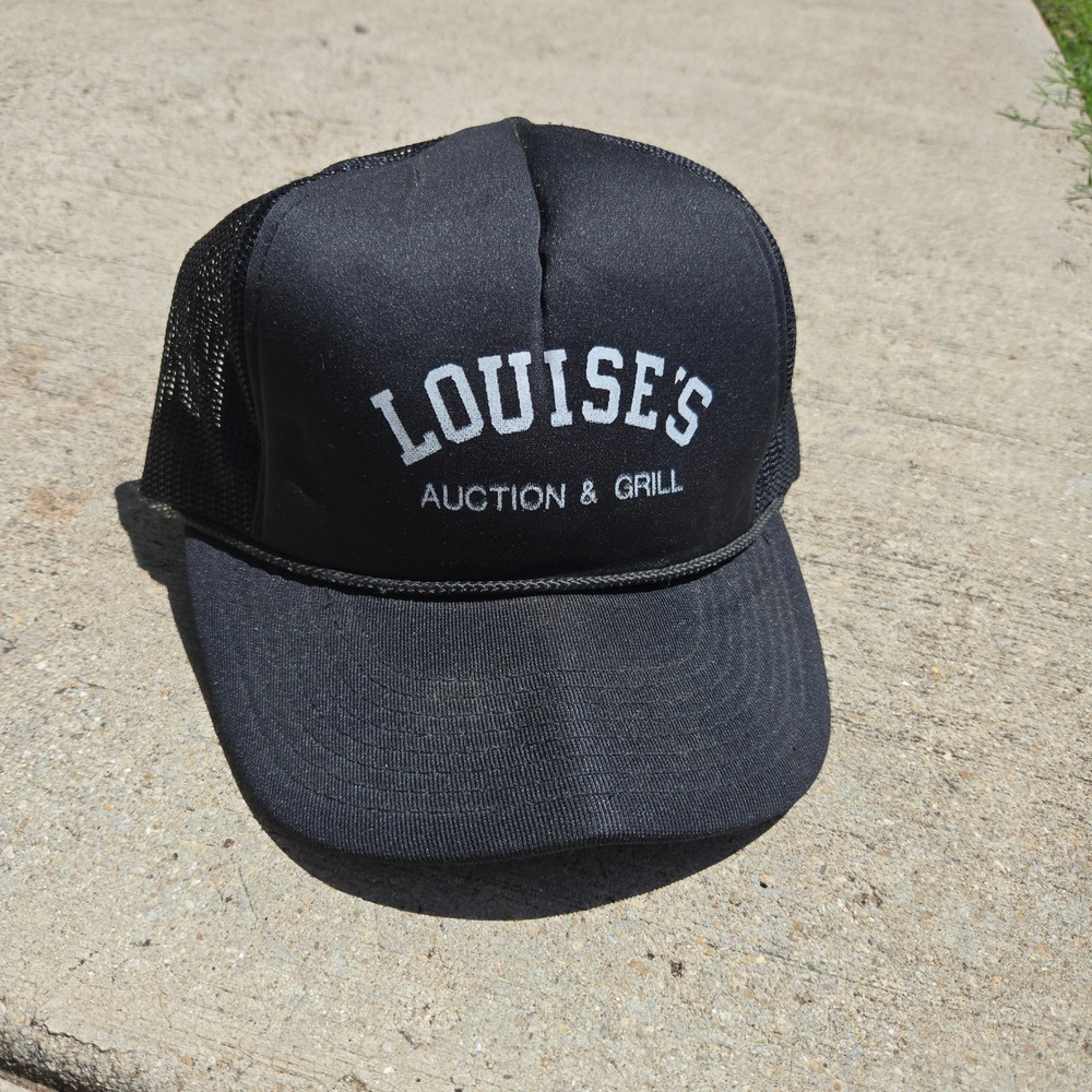 VTG Louises Auction And Grill Trucker Hat Black Hanes‎ Unisex OSFA Mesh Snapback